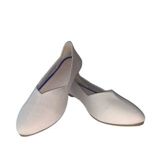 • NEW Mesh Knitted Slip On Shoes •